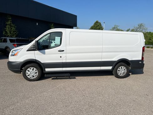 Used 2015 Ford Transit 150 148 Low Roof w/ Interior Upgrade Package RWD image 4