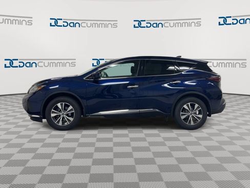 Used 2023 Nissan Murano S AWD/4WD image 5