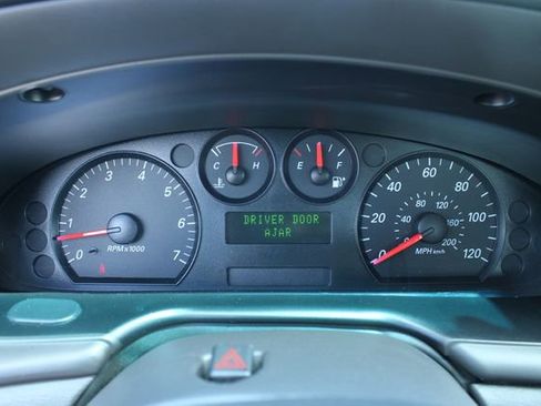 Used 2005 Mercury Sable LS image 23