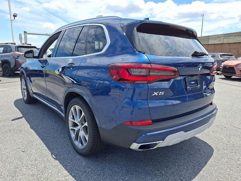 Used 2021 BMW X5 xDrive40i w/ Premium Package AWD/4WD image 5