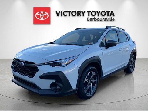 Used 2024 Subaru Crosstrek 2.0i Premium image 1