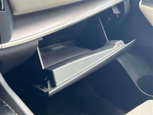 Used 2023 Nissan Rogue SV image 26