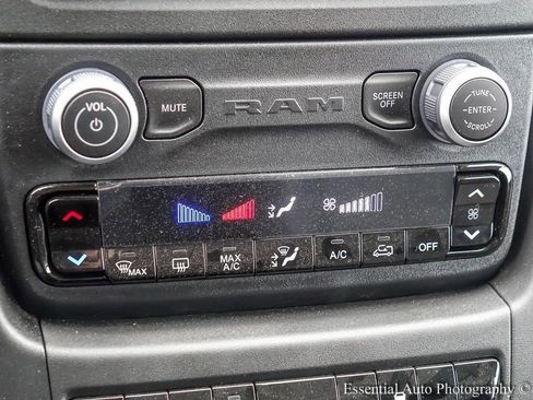 Used 2024 RAM ProMaster 2500 w/ Quick Order Package 22G SLT image 16