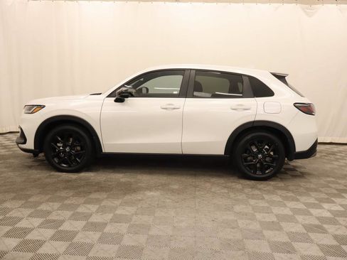 Used 2024 Honda HR-V Sport image 2