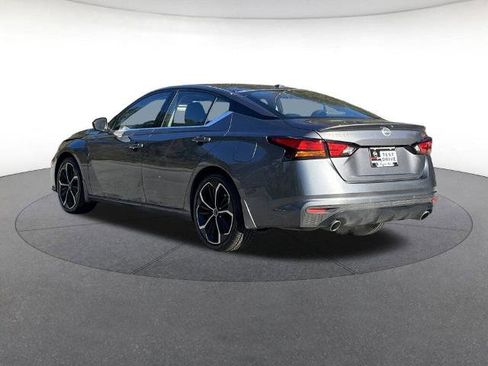 Certified 2025 Nissan Altima 2.5 SR w/ SR Premium Package image 20