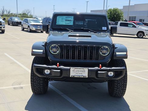 New 2026 Jeep Gladiator Mojave AWD/4WD image 8