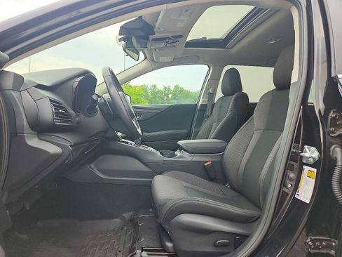 Used 2024 Subaru Outback Premium AWD/4WD image 13