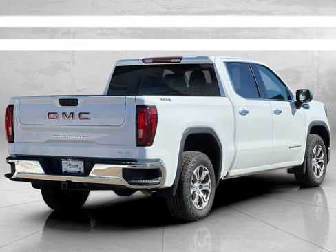 Used 2024 GMC Sierra 1500 SLT image 5
