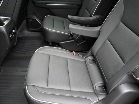 New 2026 Buick Enclave Sport Touring w/ Power Package image 29