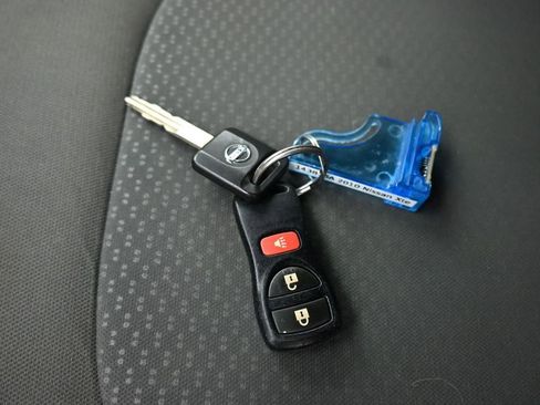 Used 2010 Nissan Xterra X AWD/4WD image 35