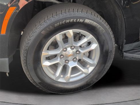 Used 2025 Chevrolet Tahoe LT AWD/4WD image 35