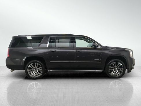 Used 2018 GMC Yukon XL Denali w/ Open Road Package image 6