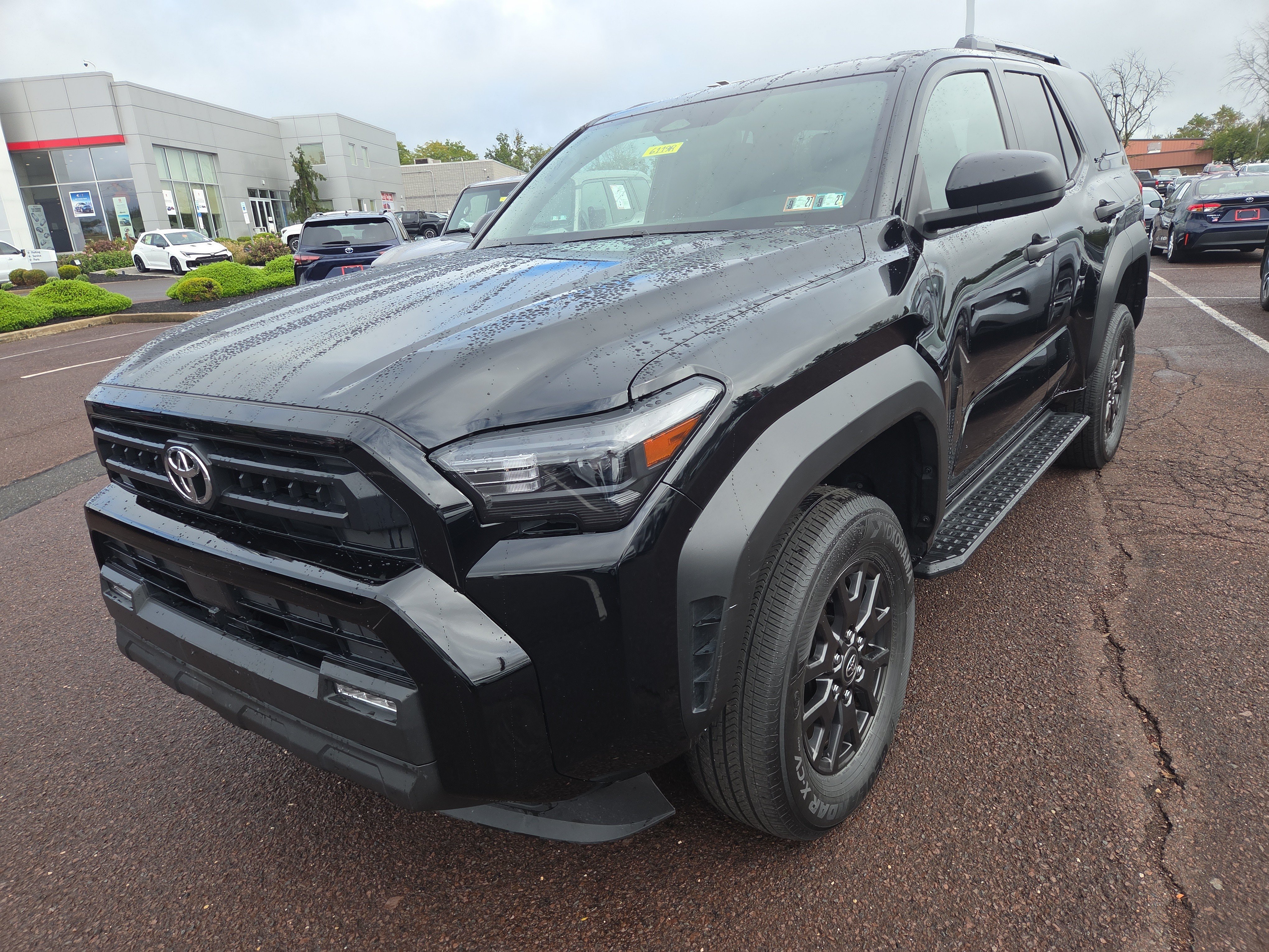 Certified 2025 Toyota 4Runner SR5 AWD/4WD image 7