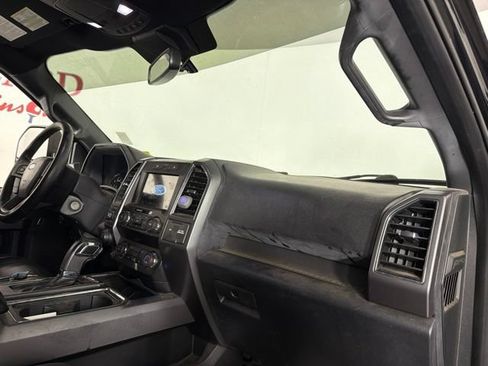 Used 2019 Ford F150 XLT w/ Equipment Group 302A Luxury AWD/4WD image 17