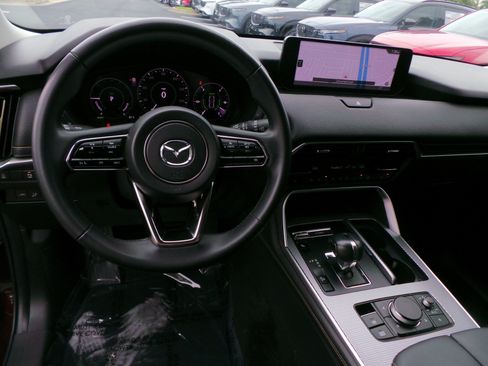 Certified 2024 MAZDA CX-90 Plug-In Hybrid w/ Premium Pkg AWD/4WD image 33