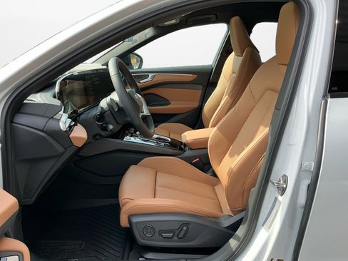 New 2026 Audi A6 Premium Plus AWD/4WD image 9