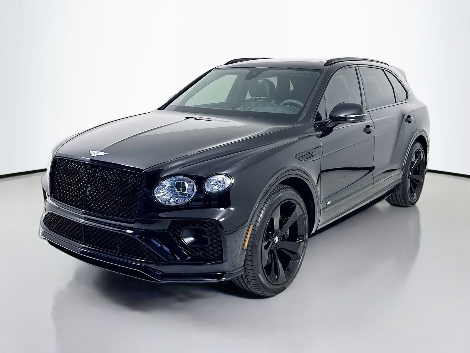 Certified 2021 Bentley Bentayga AWD/4WD image 3