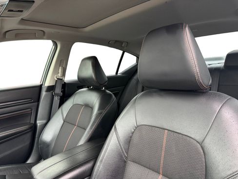 Used 2022 Nissan Altima 2.0 SR image 10