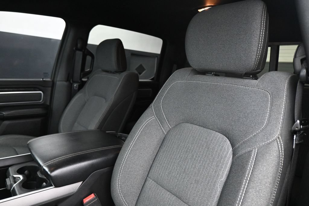 Used 2019 RAM 1500 Big Horn AWD/4WD image 13