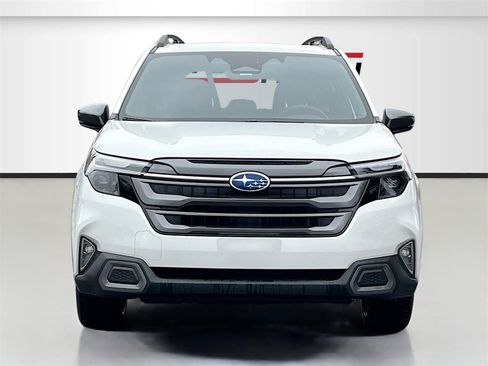 Used 2025 Subaru Forester Limited w/ Popular Package #2 image 2