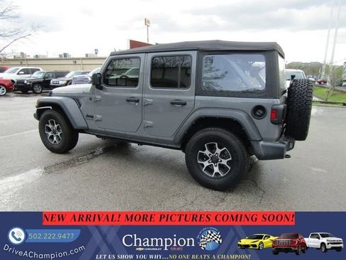Used 2023 Jeep Wrangler Sport image 6