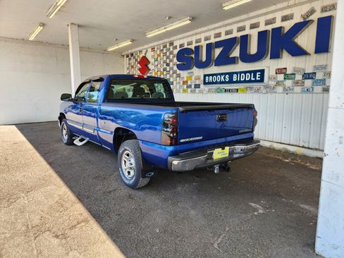 Used 2004 Chevrolet Silverado 1500 LS AWD/4WD image 5