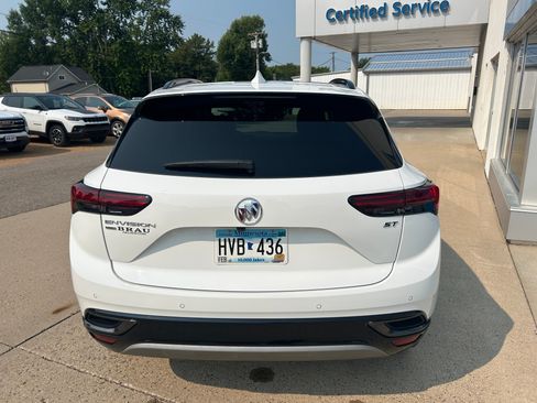 Used 2022 Buick Envision Essence w/ Technology Package II AWD/4WD image 7
