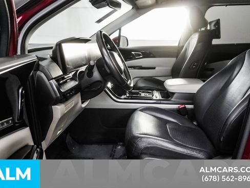Used 2022 Kia Carnival SX Prestige image 17