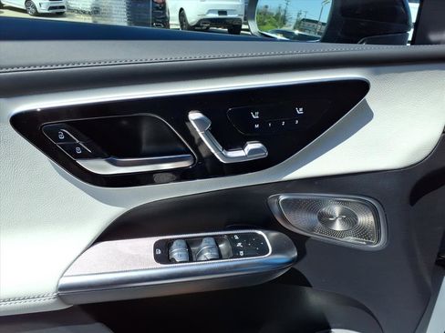 New 2026 Mercedes-Benz GLC 300 4MATIC image 13