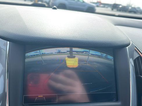 Used 2019 Chevrolet Cruze LT w/ Convenience Package image 16