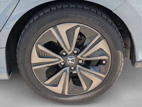 Used 2018 Honda Civic EX-L image 10