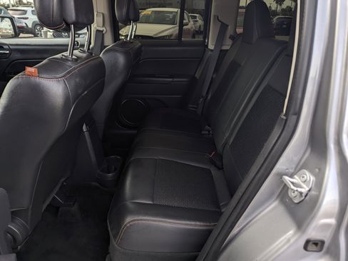 Used 2016 Jeep Patriot 75th Anniversary w/ Power Value Group image 8