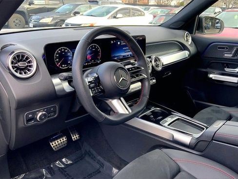 Certified 2024 Mercedes-Benz GLB 250 4MATIC image 14