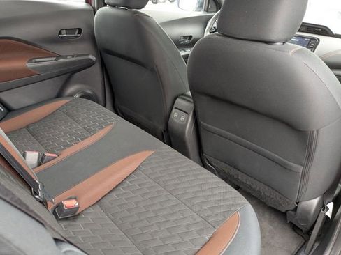 Used 2021 Nissan Kicks SR FWD image 16