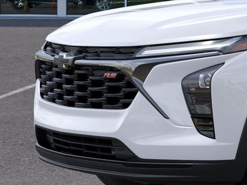 New 2025 Chevrolet Trax RS w/ Sunroof Package image 37