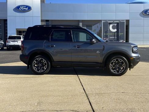 New 2025 Ford Bronco Sport Outer Banks w/ Outer Banks Tech Package+ AWD/4WD image 2
