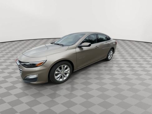 Used 2024 Chevrolet Malibu LT FWD image 4