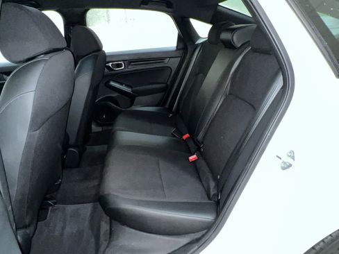 Used 2023 Honda Civic Sport image 14