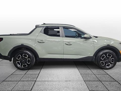 Used 2023 Hyundai Santa Cruz SEL Premium image 4