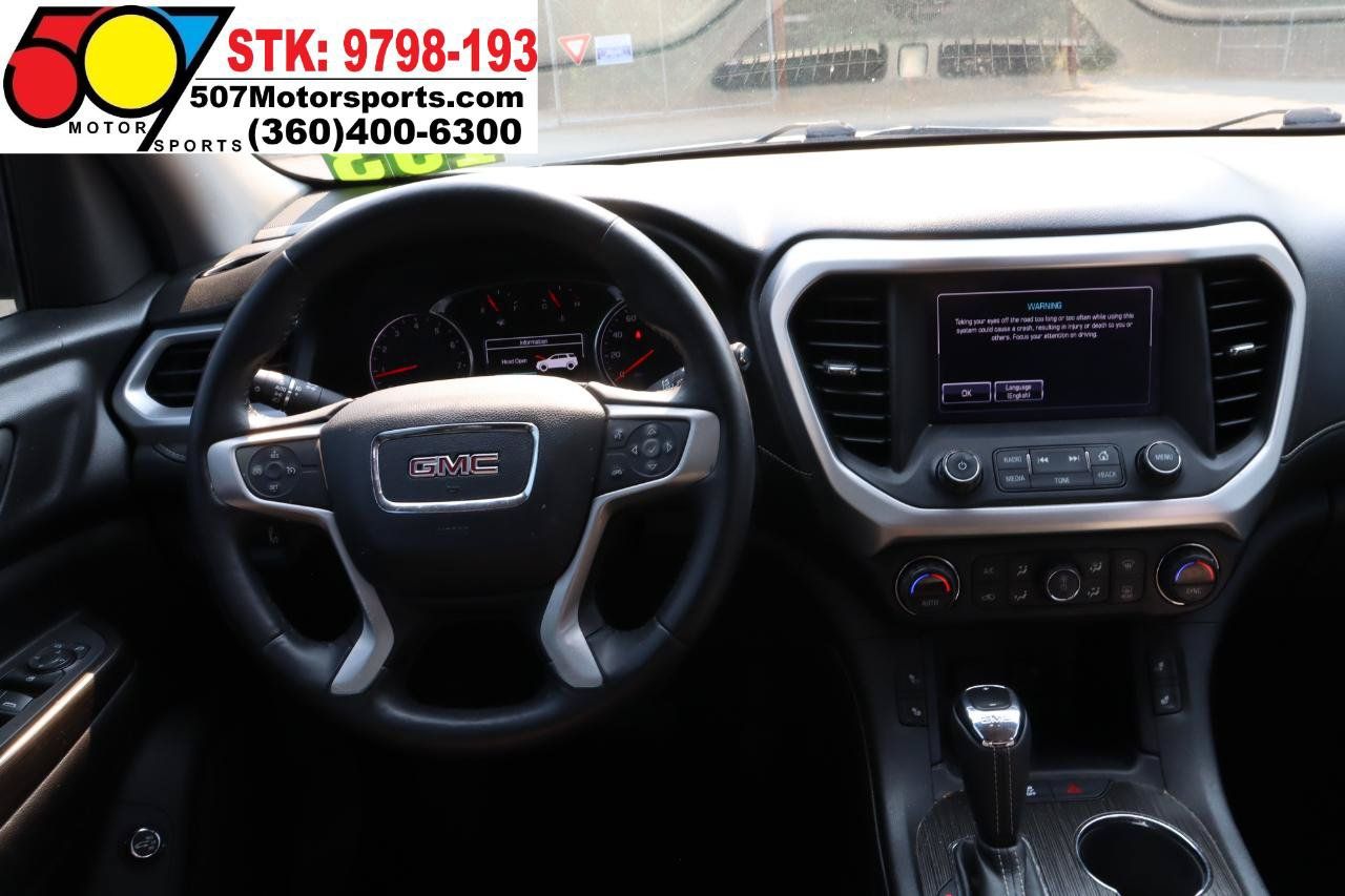Used 2017 GMC Acadia SLT AWD/4WD image 16