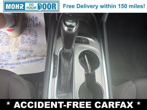 Used 2020 Chevrolet Malibu LT FWD image 21