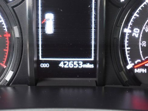 Certified 2024 Toyota 4Runner SR5 image 33