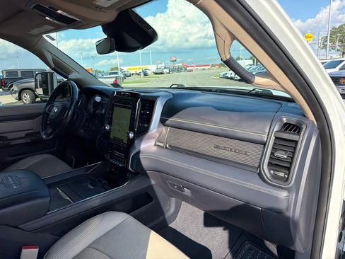 Used 2019 RAM 2500 Limited AWD/4WD image 24
