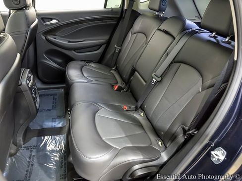 Used 2020 Buick Envision Premium w/ Driver Confidence Package image 11