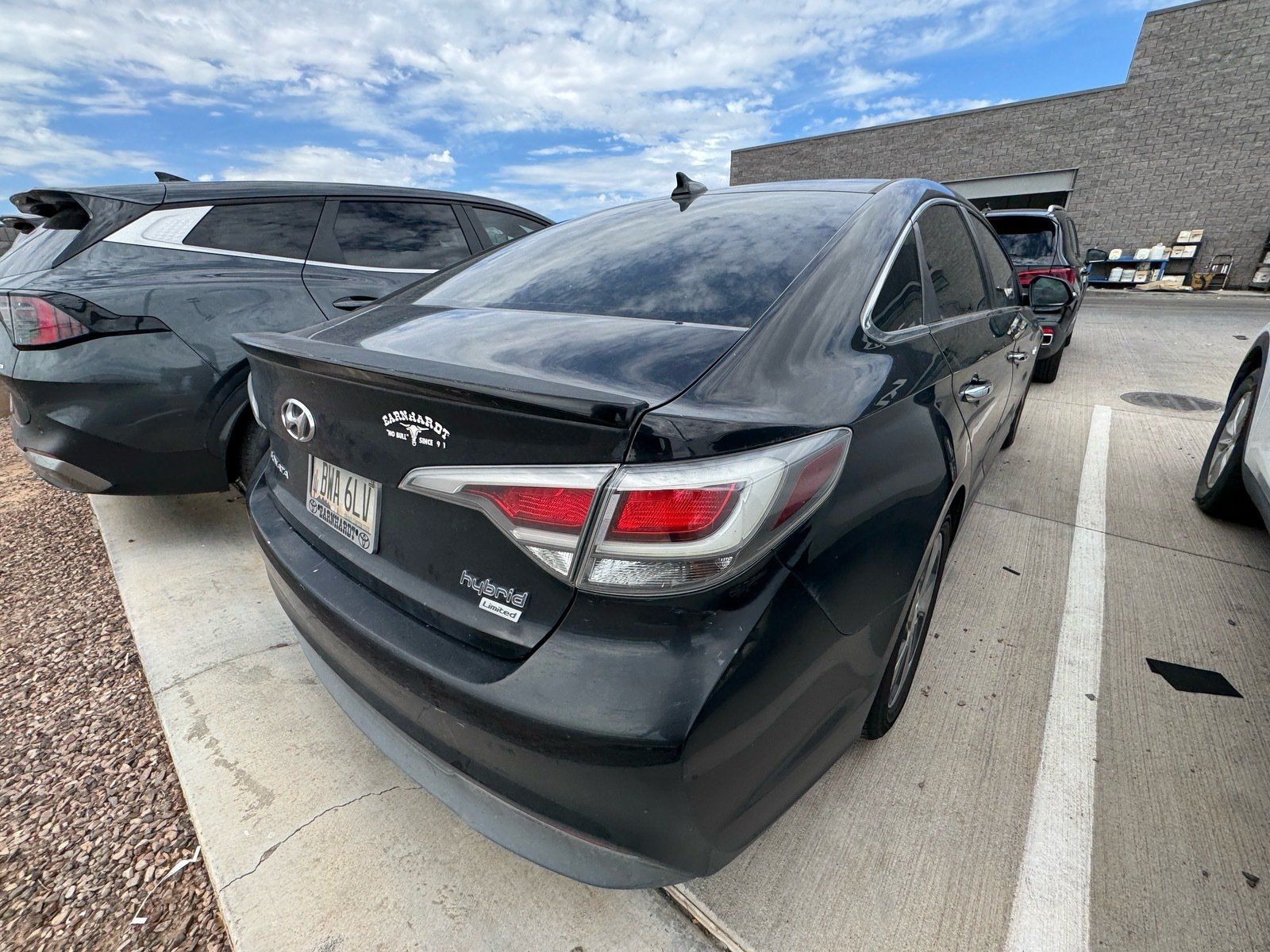 Used 2017 Hyundai Sonata Limited FWD image 4