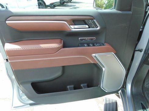 Certified 2025 GMC Sierra 1500 Denali Ultimate AWD/4WD image 53