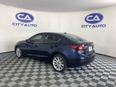 Used 2017 MAZDA MAZDA3 Grand Touring w/ Premium Equipment Package FWD image 5
