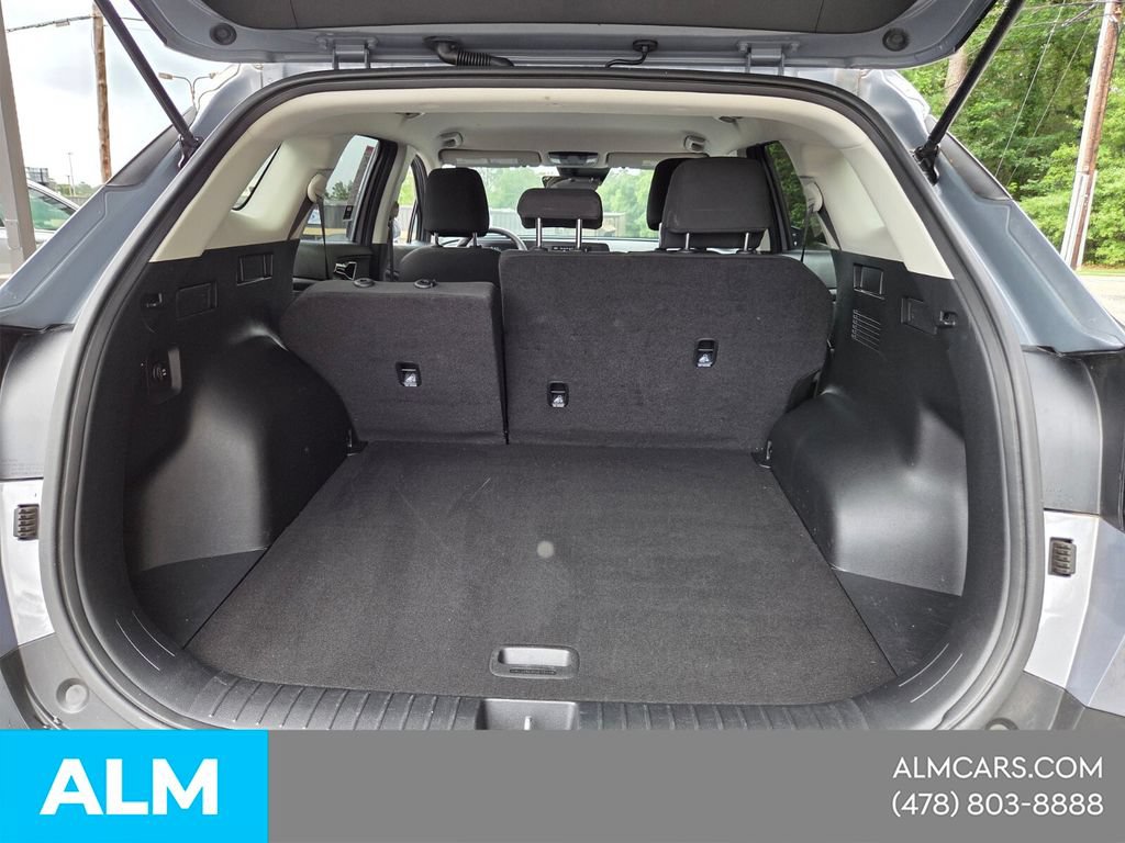 Used 2025 Kia Sportage LX FWD image 11