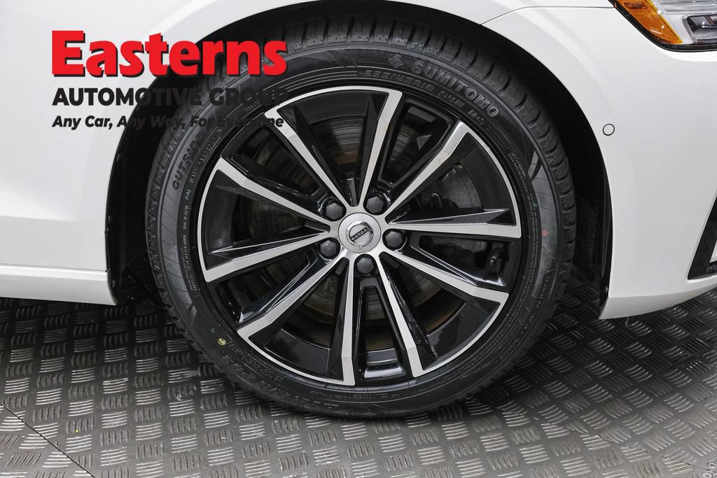Used 2023 Volvo S60 T8 Plus AWD/4WD image 32