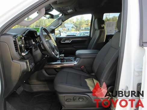 Used 2025 Chevrolet Silverado 1500 LT w/ LPO, Dark Essentials Package image 13
